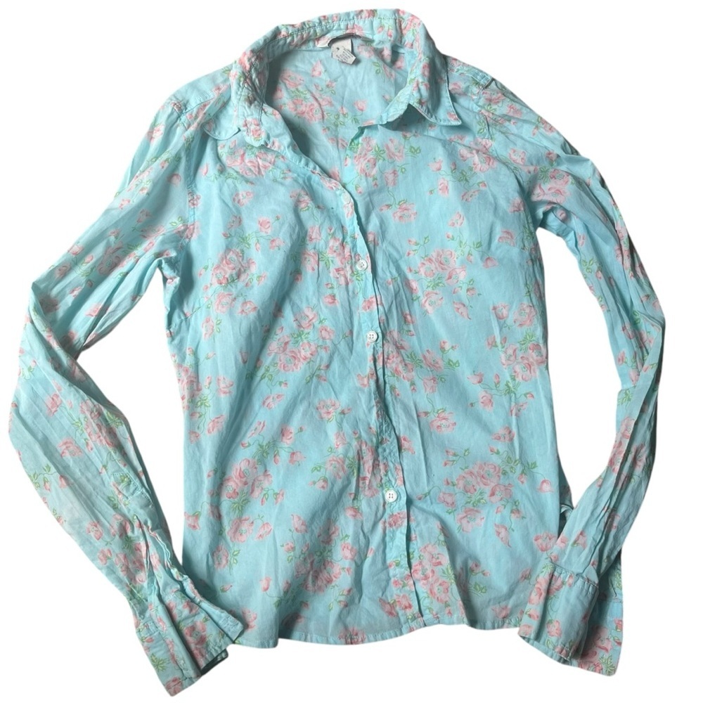 Vintage y2k early 2000s Aeropostale floral button down